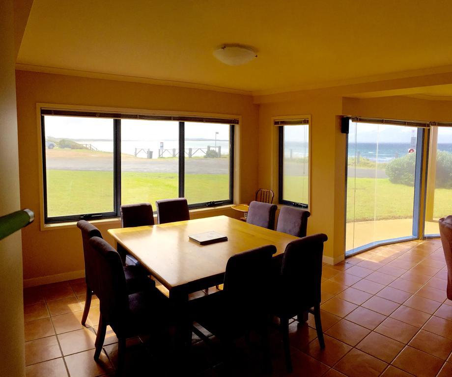 Horizons Beachfront Apartment بور فيري المظهر الخارجي الصورة